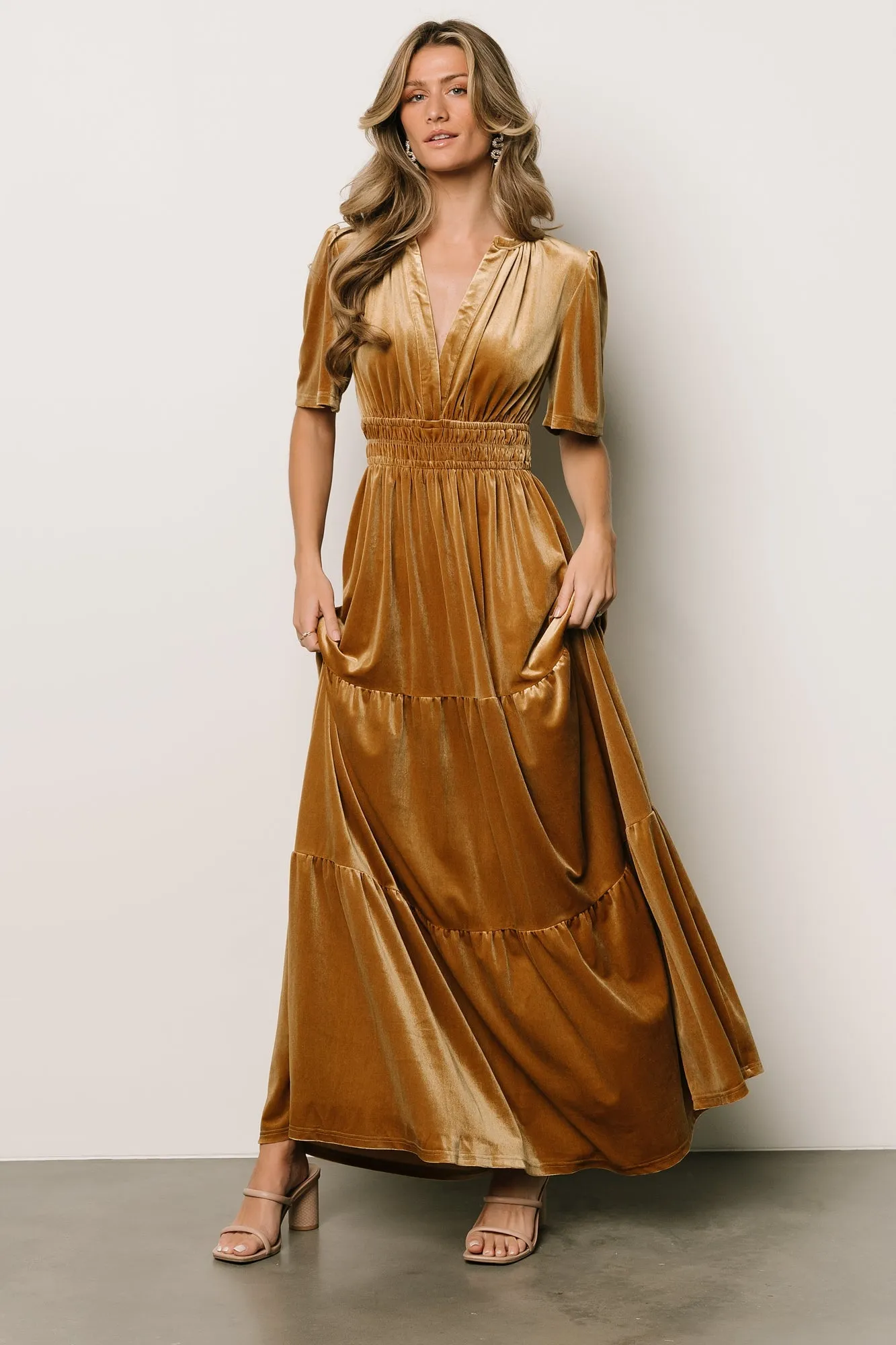 Artemis Velvet Maxi Dress | Dark Gold