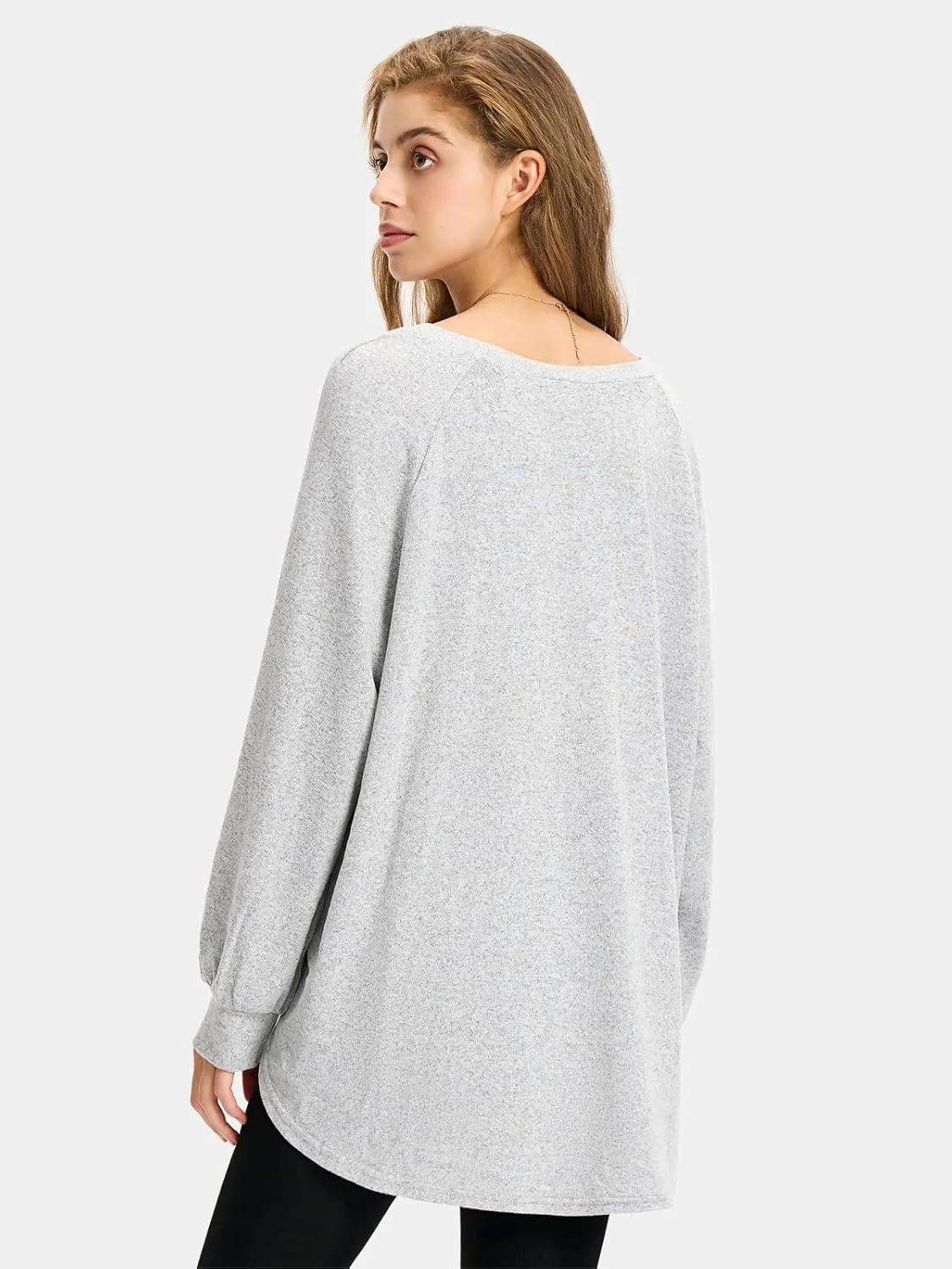EXLURA Womens Spring Oversized V Neck Tunic Tops 2025 Casual Long Sleeve Shirts Lightweight Soft Sweater Curved Hem T Shirts