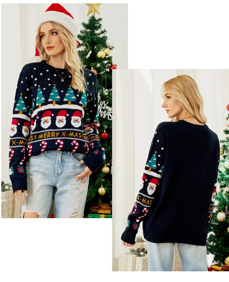 Long-sleeved knit sweater with a chunky Christmas tree design