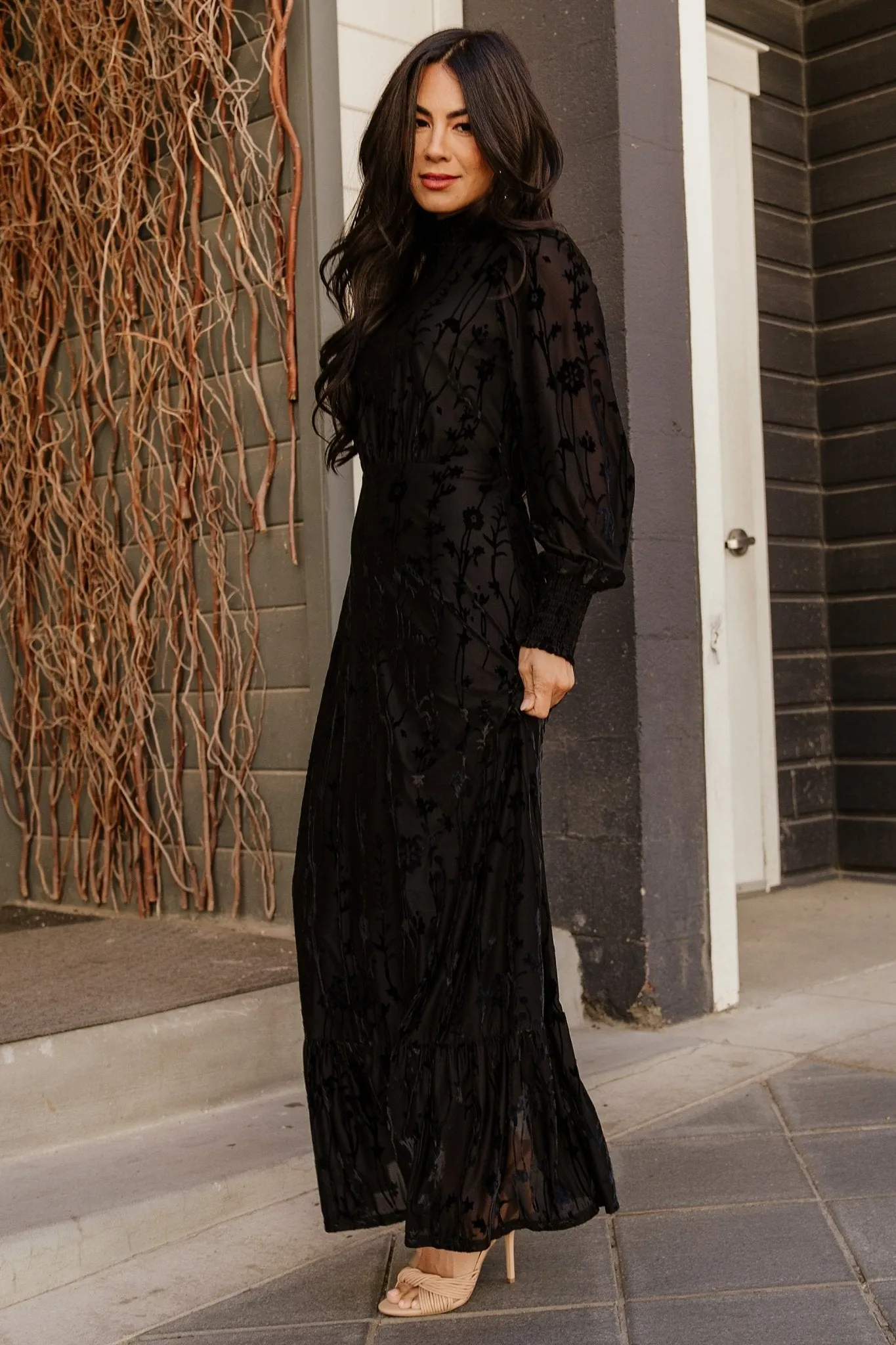 Penelope Velvet Maxi Dress | Black