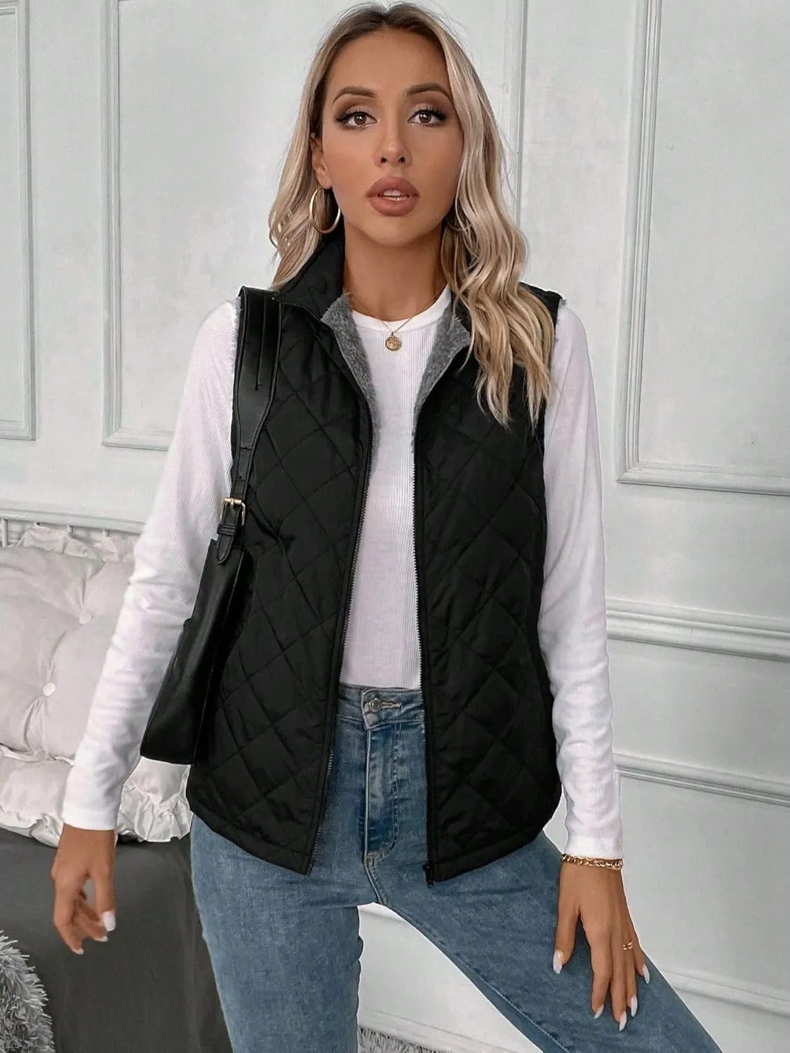 SKAYS Women's Stand Collar Lightweight Quilted Vest Zip Up Sleeveless Outwear Jacket with Pockets
