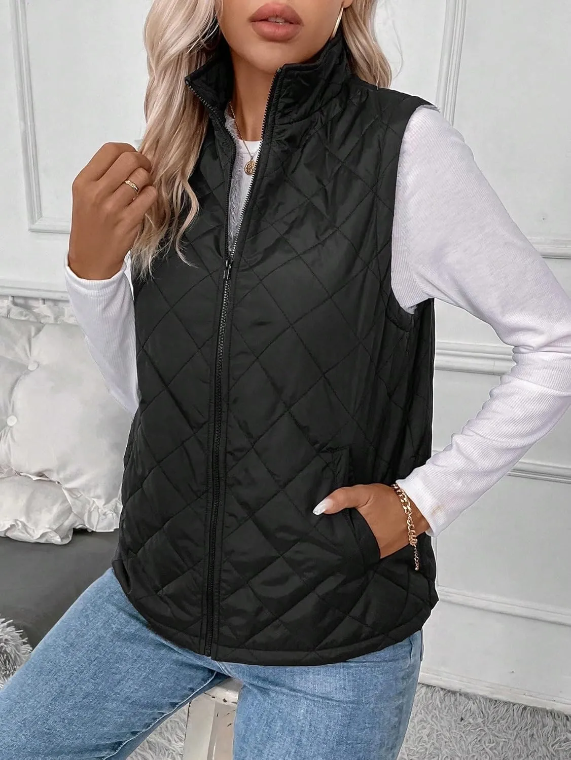 SKAYS Women's Stand Collar Lightweight Quilted Vest Zip Up Sleeveless Outwear Jacket with Pockets